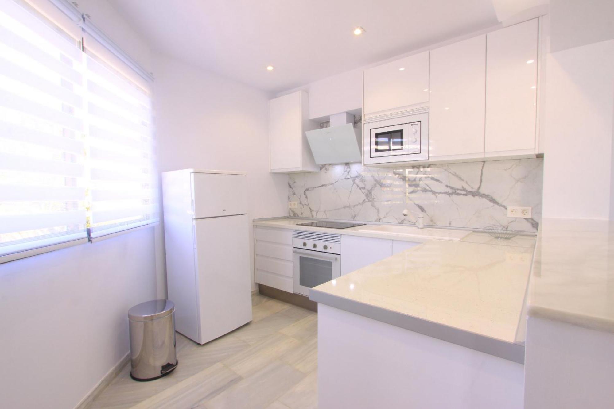 1108 Beachfront 2 Apartments With Roofterrace 80Mtrgt Beach 3 Pools 마르베야 외부 사진