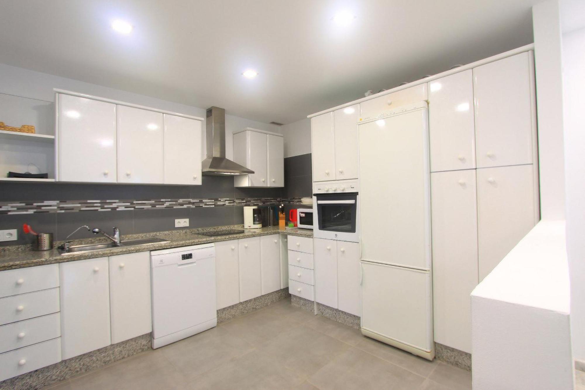 1108 Beachfront 2 Apartments With Roofterrace 80Mtrgt Beach 3 Pools 마르베야 외부 사진