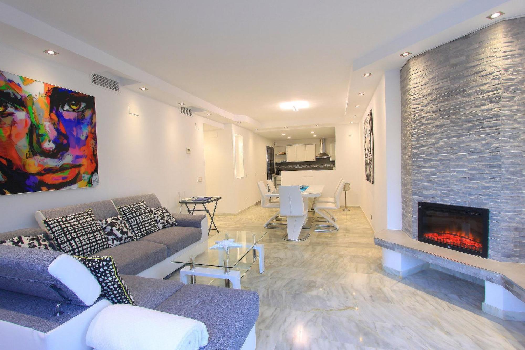 1108 Beachfront 2 Apartments With Roofterrace 80Mtrgt Beach 3 Pools 마르베야 외부 사진