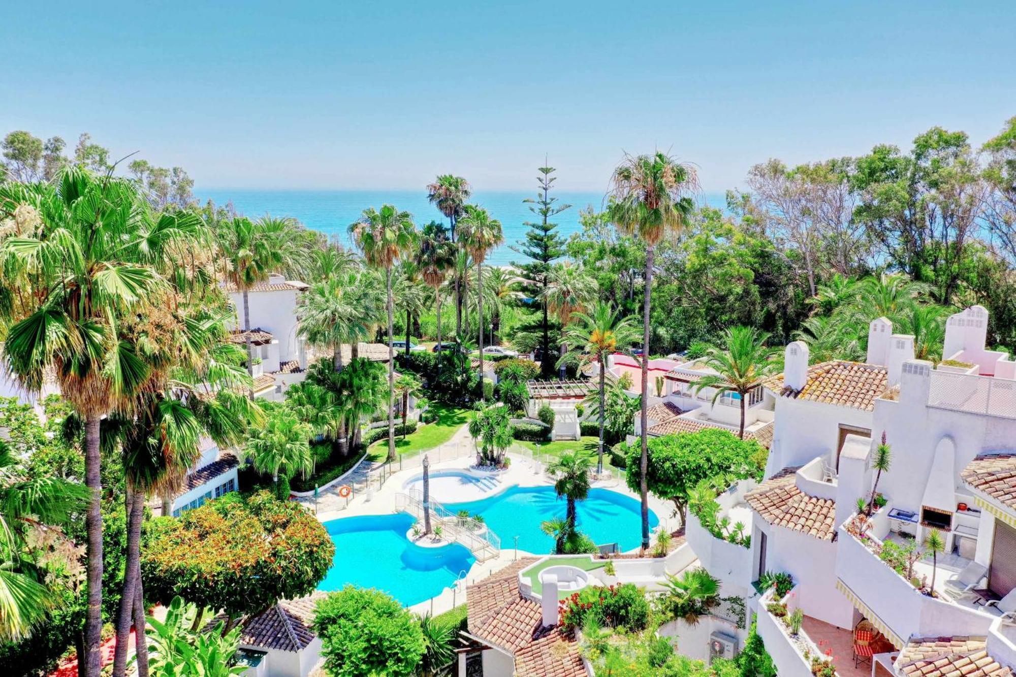 1108 Beachfront 2 Apartments With Roofterrace 80Mtrgt Beach 3 Pools 마르베야 외부 사진