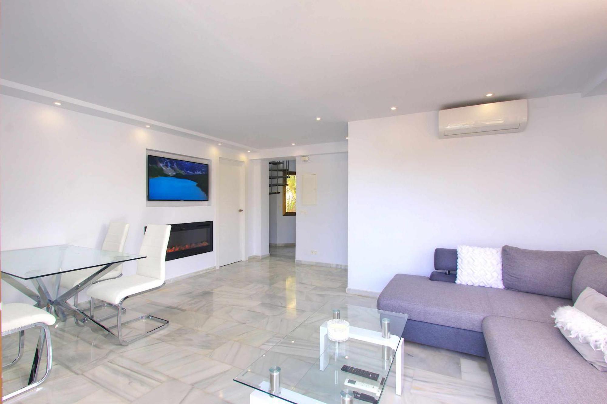 1108 Beachfront 2 Apartments With Roofterrace 80Mtrgt Beach 3 Pools 마르베야 외부 사진